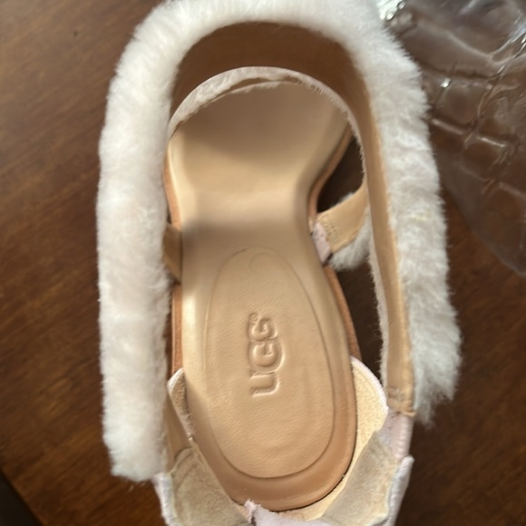 Ugg Del Rey Sheepskin Pink Fluff Block Heel Sandal Open Toe Ankle Strap Size 9.5 - Picture 10 of 12